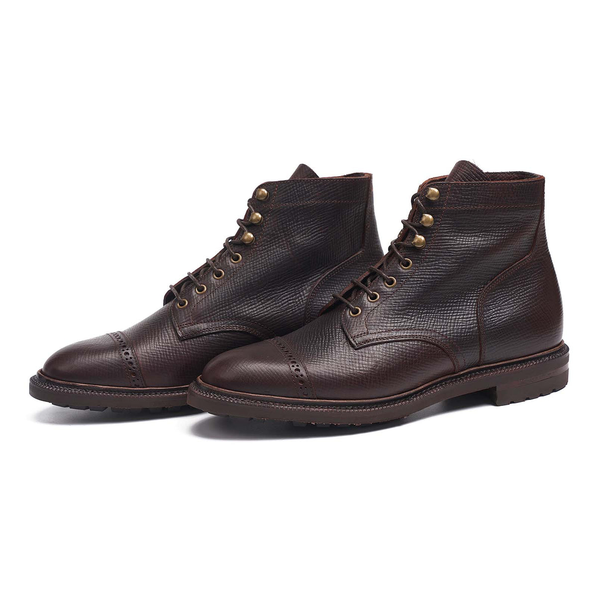 Meermin Polo oiled crossboard cap-toe boots, angled front pair view showing brogue perforations and lace-up shaft